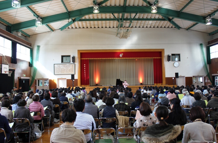 11/19福岡市立愛宕浜小学校にて